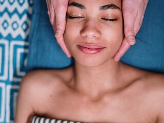 Textilreinigung für Physiotherapie- und Massage-Studios